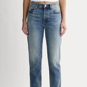 Everlane '90s Cheeky Jean - Vintage mid blue